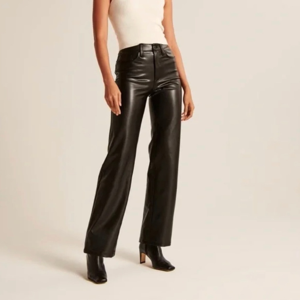Abercrombie & Fitch A&F Vegan Leather 90s Straight Pants ultra high rise pant